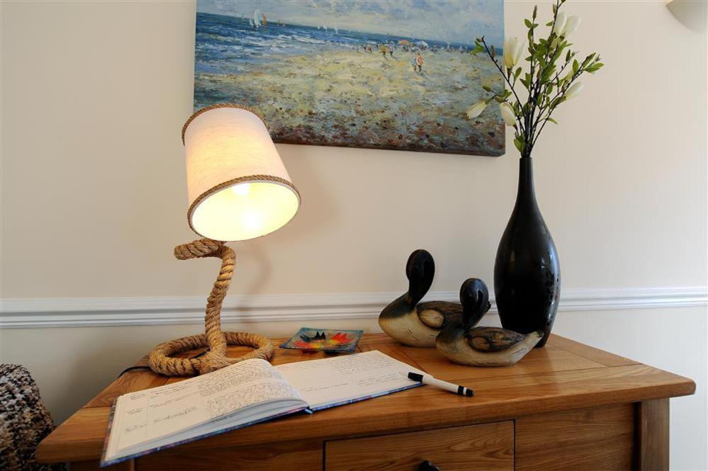 The Portland Suite 莱姆里吉斯 外观 照片